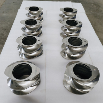 High Wear Twin Plastic Extruder Schraubelemente mit Vakuumlöschbehandlung Einzelflug Schaufel Segmente