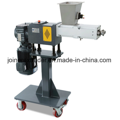 Co-Rotating Twin Screw Extruders Side Feeder JCW63 leicht zu reinigen für die gepuffte Lebensmittelfabrik