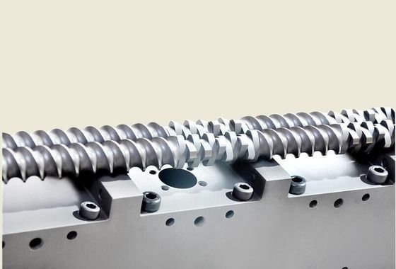 Gute Abrasionsbeständigkeit Zwillingsschraubenextruder Schächte für die PP- und PE-Produktion