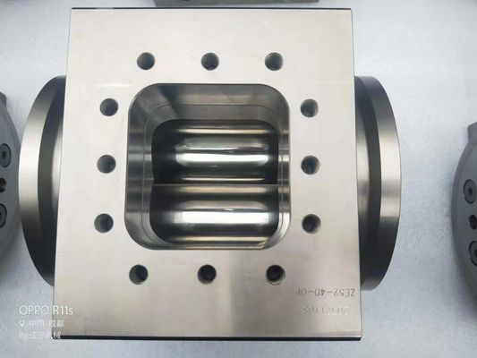 Berstoff ZE 82 Extruder Schneckenzylinder