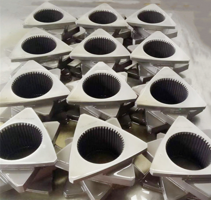High Wear Twin Plastic Extruder Schraubelemente mit Vakuumlöschbehandlung Einzelflug Schaufel Segmente