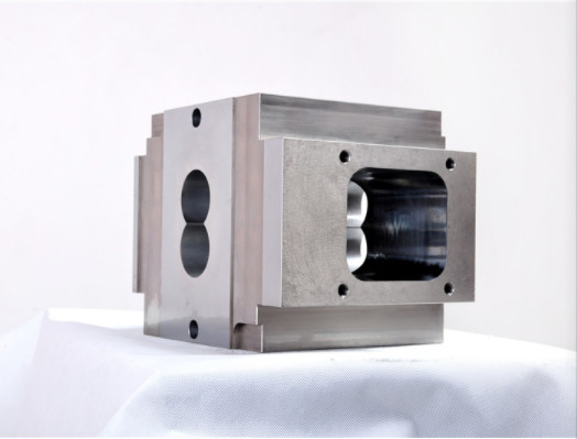 Dauerhafte Präzisions-CNC-Bearbeitung Extruder Rechteck-Schraubfass-Zylinder